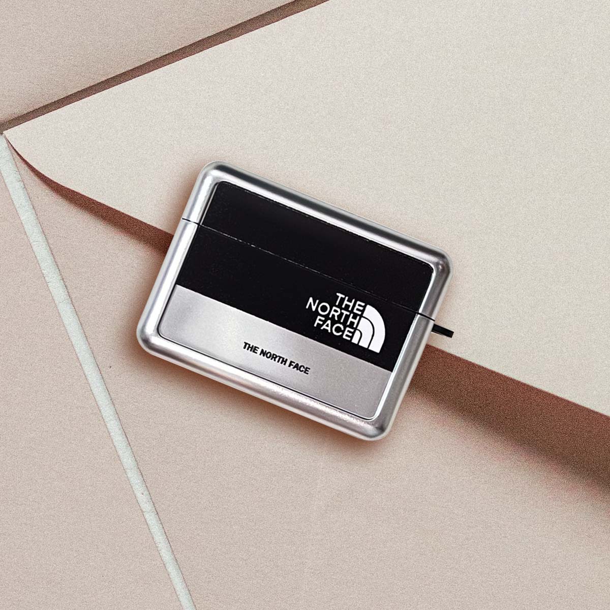Reflective AirPods Case | TNF Black